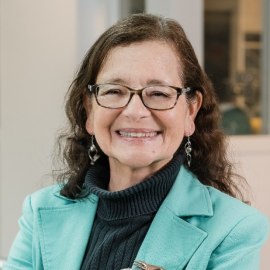 Dr. Jennifer Holmgren