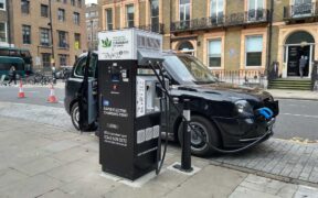 Britain to Consult on EV Transition, Reaffirms 2030 Petrol and Diesel Phase-Out