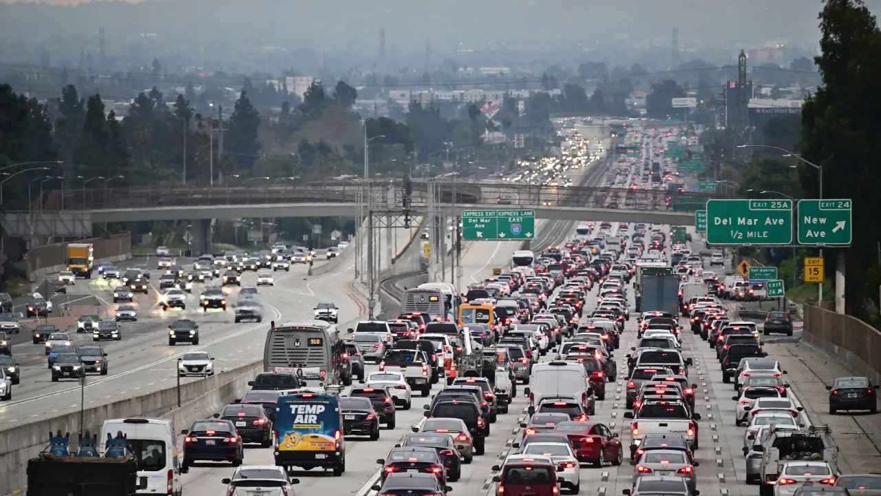 California to Vote on Stricter Low Carbon Fuel Standard Amid 
