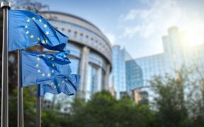 EU Approves New ESG Ratings Regulation to Enhance Transparency and Investor Trust