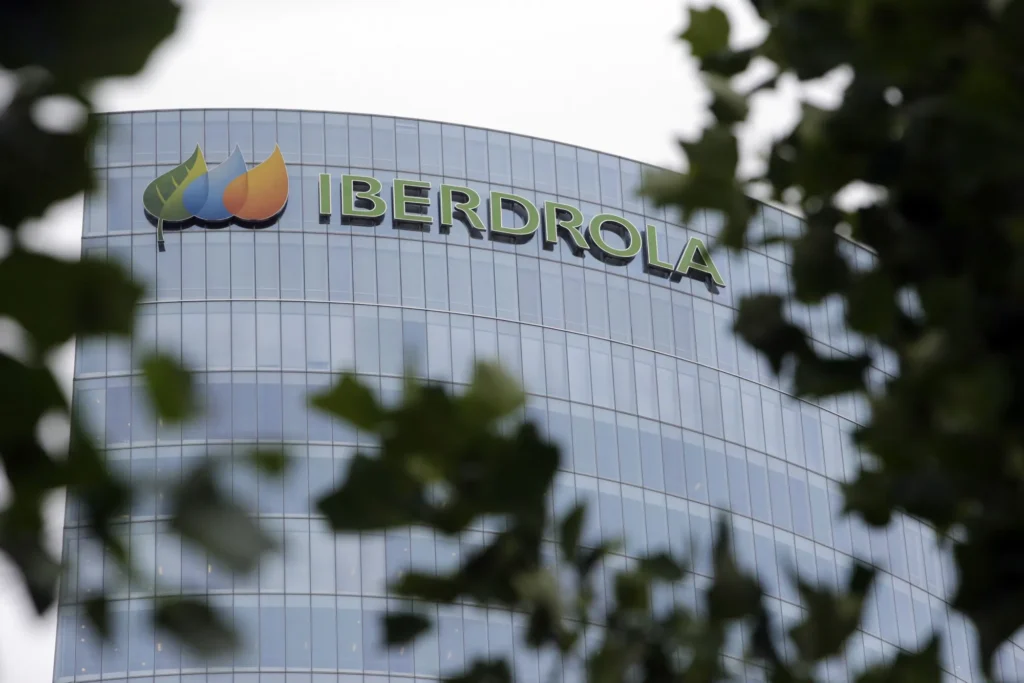 Iberdrola Places €800 Million Hybrid Green Bond with 3.75x Oversubscription