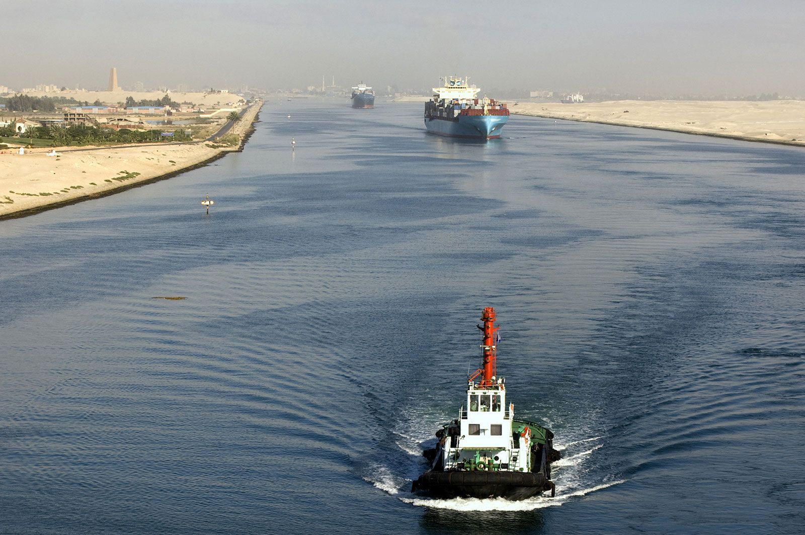 Suez Canal Economic Zone Attracts $64 Billion in Green Hydrogen Investments