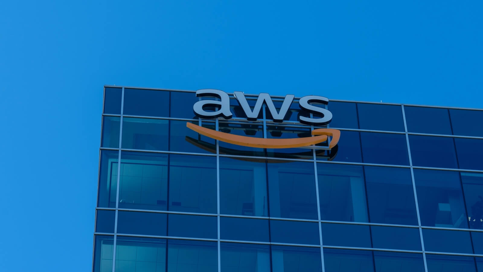 AWS, Orbital Materials Partner to Advance Data Center Decarbonization Tech