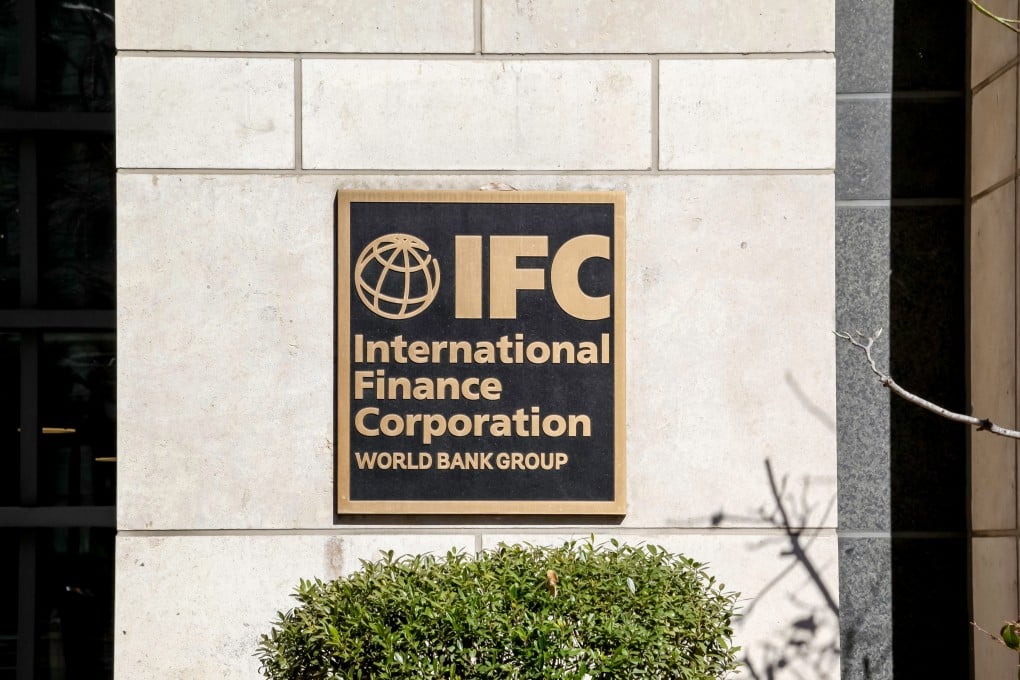 IFC Launches First Sustainability-Linked Loan in Indonesia to Decarbonize Retail Properties