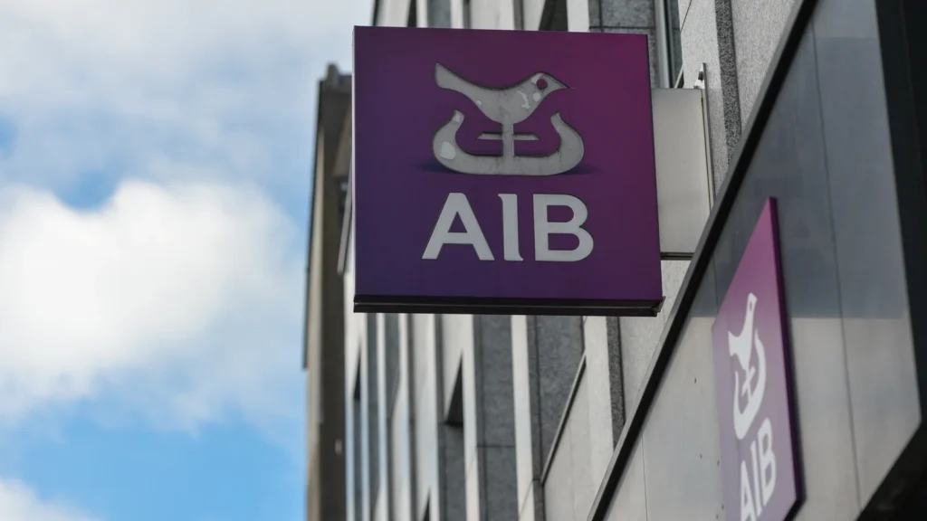 AIB привлекает 500 миллионов евро в рамках седьмого выпуска зеленых облигаций для финансирования энергетического перехода Ирландии