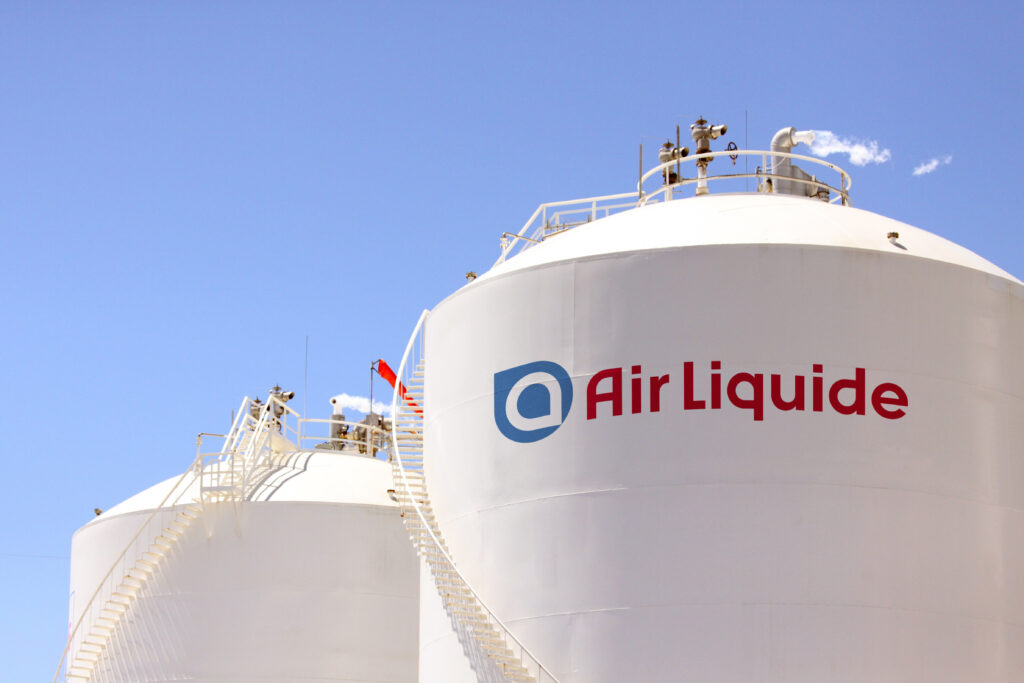 Air Liquide emite un bono verde de 500 millones de euros para financiar la transición energética y el hidrógeno con bajas emisiones de carbono.