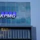 KGlobal CEOs Cut Economic Optimism, Boost AI and Hiring Plans: KPMG Survey