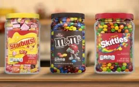 玛氏和 Berry Global 为 M&M'S、SKITTLES 和 STARBURST 推出 100% 再生塑料包装