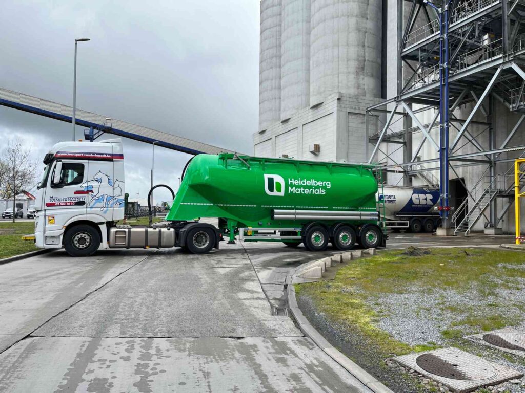 Heidelberg Materials Gets Green Light for $522M UK Carbon Capture Cement Plant