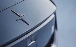 Polestar verlaagt uitstoot per auto met 24.7% en breidt klimaatneutraal voertuigproject uit