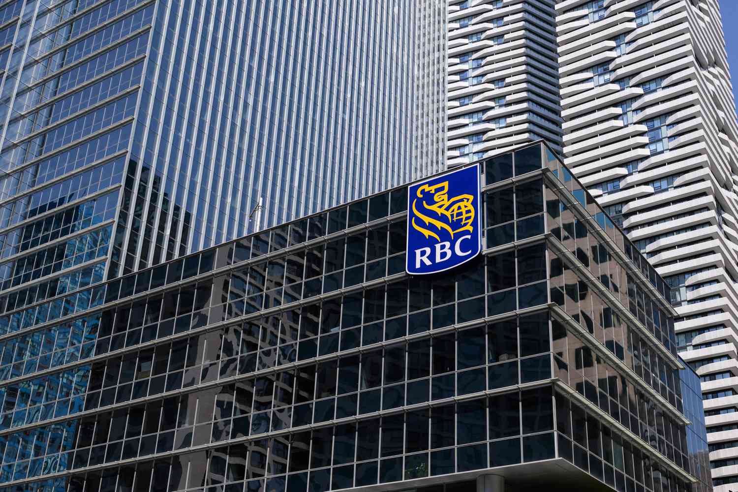 RBC Drops $500B Sustainable Finance Target, Blames Anti-Greenwash Law