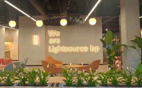 Lightsource BP 为台湾首个渔业太阳能项目融资 185 亿美元