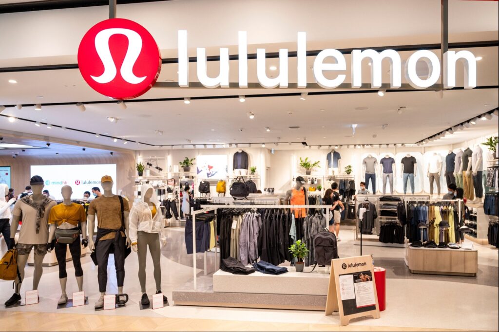 Lululemon firma un accordo decennale per utilizzare materiali riciclati da Samsara Eco