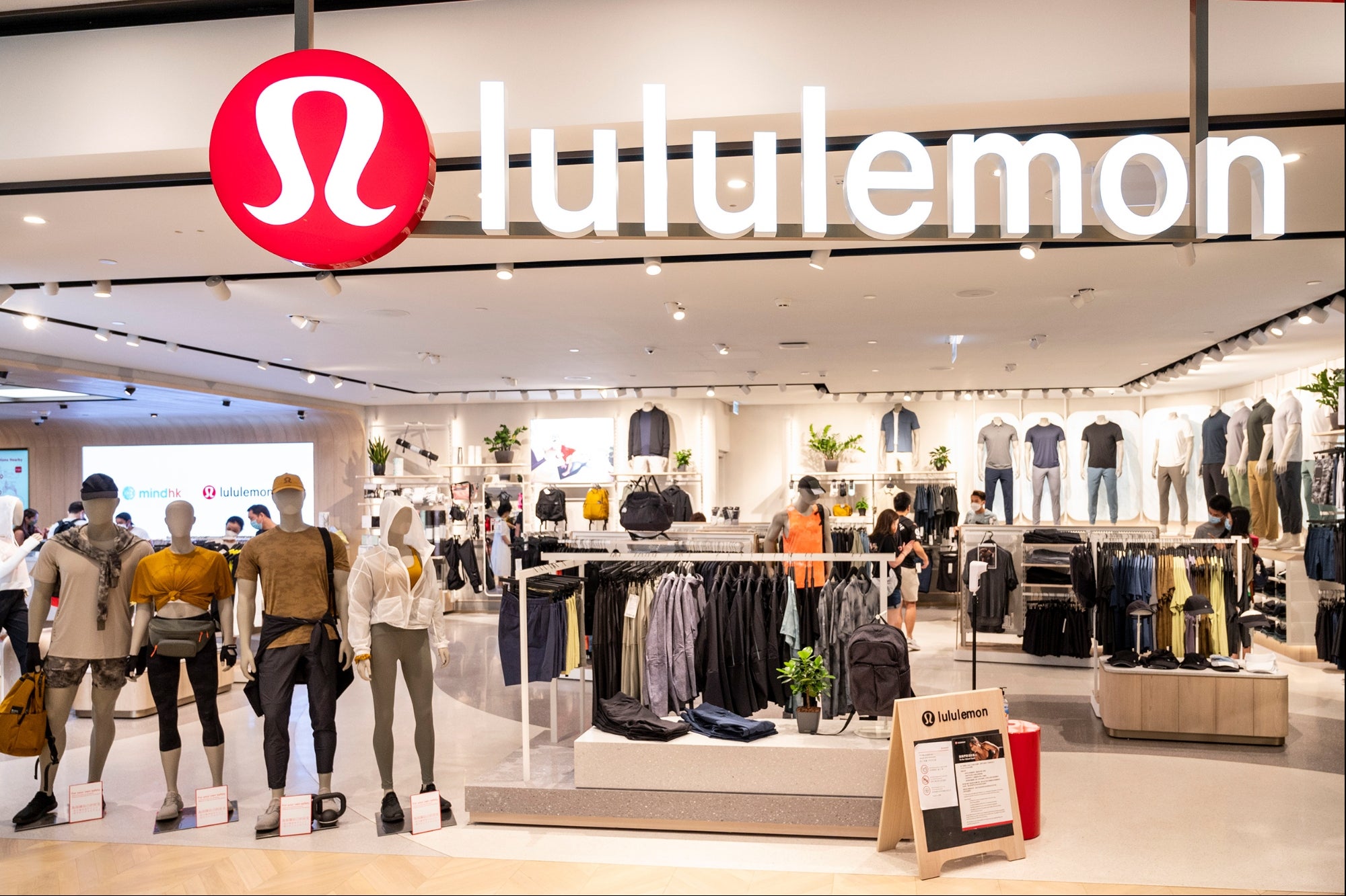 Lululemon Signs 10-Year Deal to Use Recycled Materials from Samsara Eco