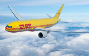 DHL Express und Neste unterzeichnen großen SAF-Vertrag über 9.5 Millionen Liter Kraftstoff