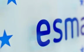ESMA устанавливает цели по сокращению выбросов на 2027 и 2030 годы в первом плане по переходу к климату