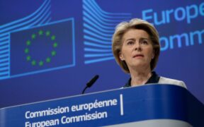 Comissão Europeia propõe incentivos fiscais para acelerar a transição industrial limpa