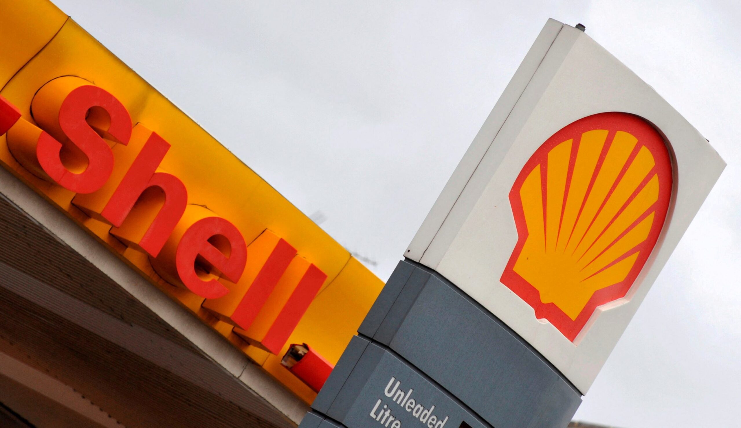 Shell, Accenture, and Amex GBT Launch Blockchain Platform to Scale Green Jet Fuel
