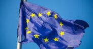 L'UE et les États-Unis finalisent un accord énergétique de 750 milliards de dollars avec 600 milliards de dollars d'investissements européens