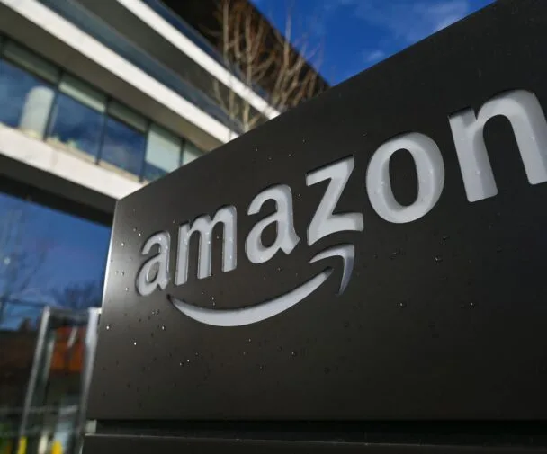 Amazon and Brimstone Advance Partnership on Lower-Carbon Cement with Successful Initial Testing