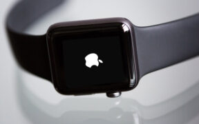 German Court Rules Against Apple’s ‘CO2-Neutral’ Watch Advertisin