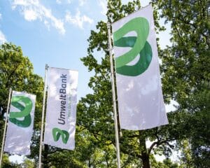 UmweltBank Expands Sustainable Investment Options with Green & Social Bond ETF