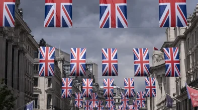 UK Signs Contracts for First Commercial Carbon Capture Projects