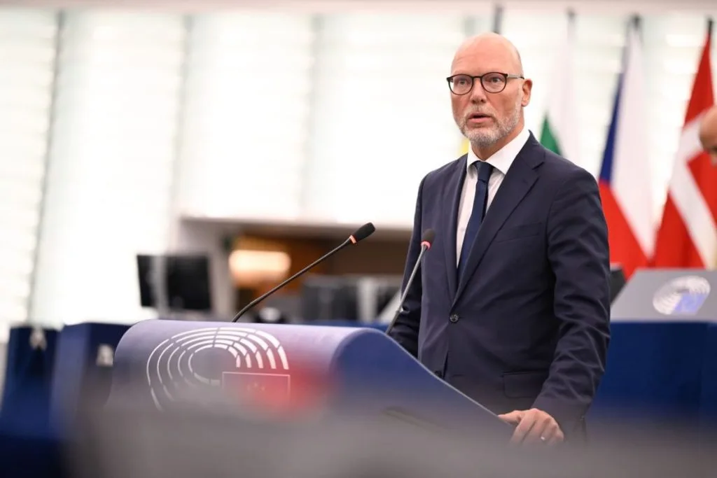 Parlamento Europeu rejeita acordo geral para facilitar regras de sustentabilidade e due diligence