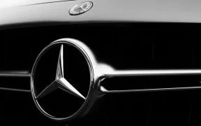 Mercedes-Benz Partners with Norsk Hydro to Cut EV Emissions with Low-Carbon Aluminium