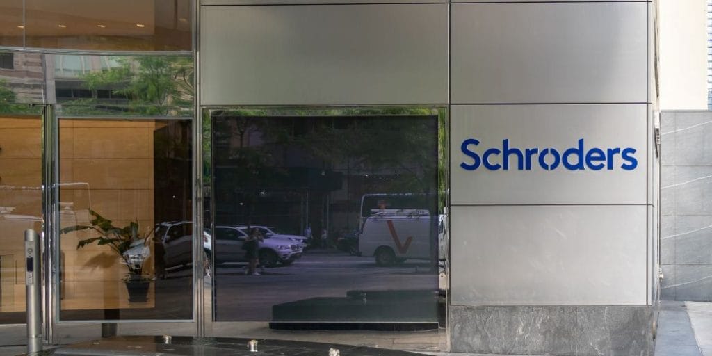 Schroders Achieves 100% Renewable Electricity Across Global Operations One Year Ahead of Schedule