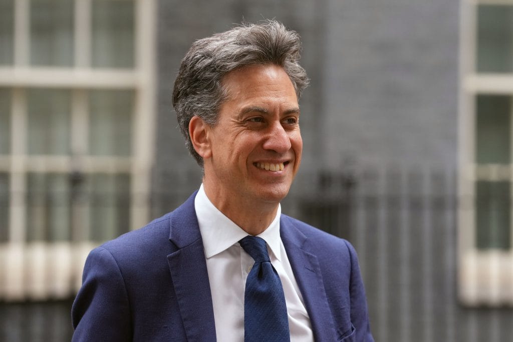 UK Clean Energy Jobs Plan to Create 400,000 New Roles by 2030