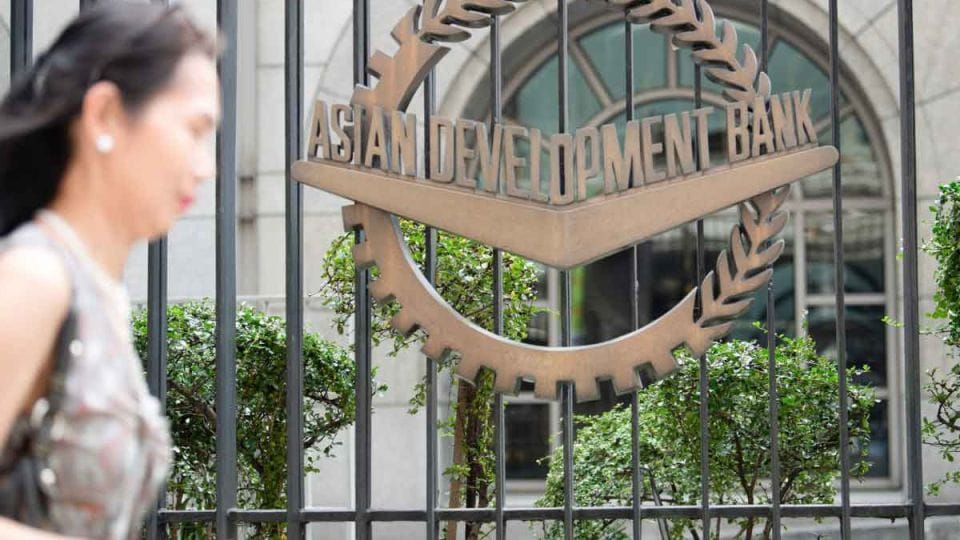 ADB Extends $30M Sustainability-Linked Loan to Envoy Textiles in Bangladesh