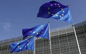 L'UE s'engage à verser 16.9 milliards de dollars pour la transition énergétique propre en Afrique