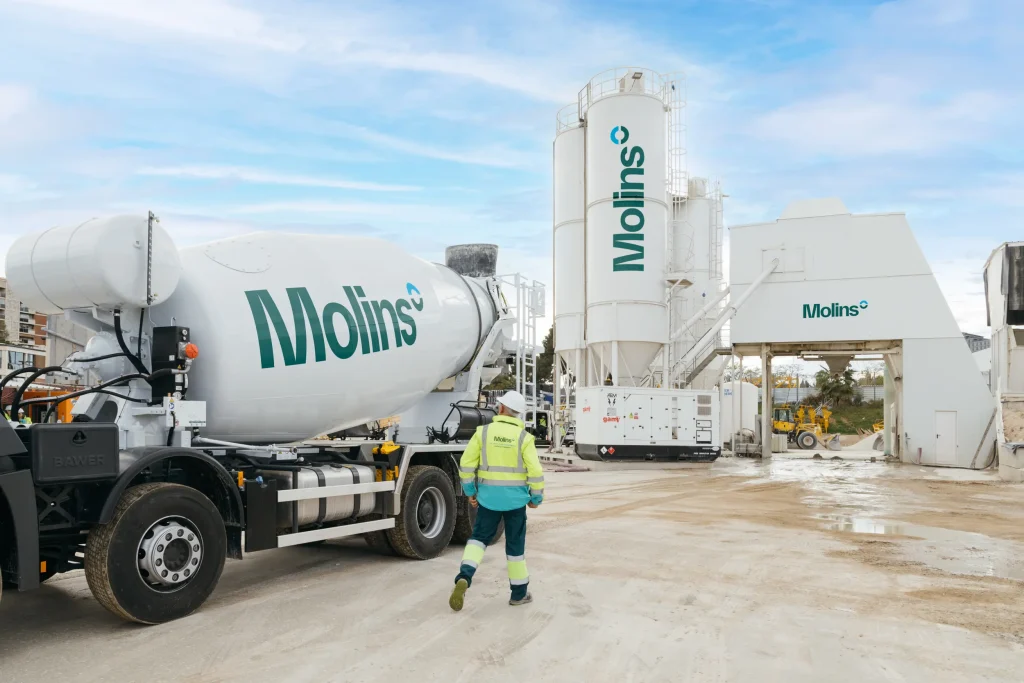 Molins Extends $324 Million Sustainability-Linked Loan to 2030