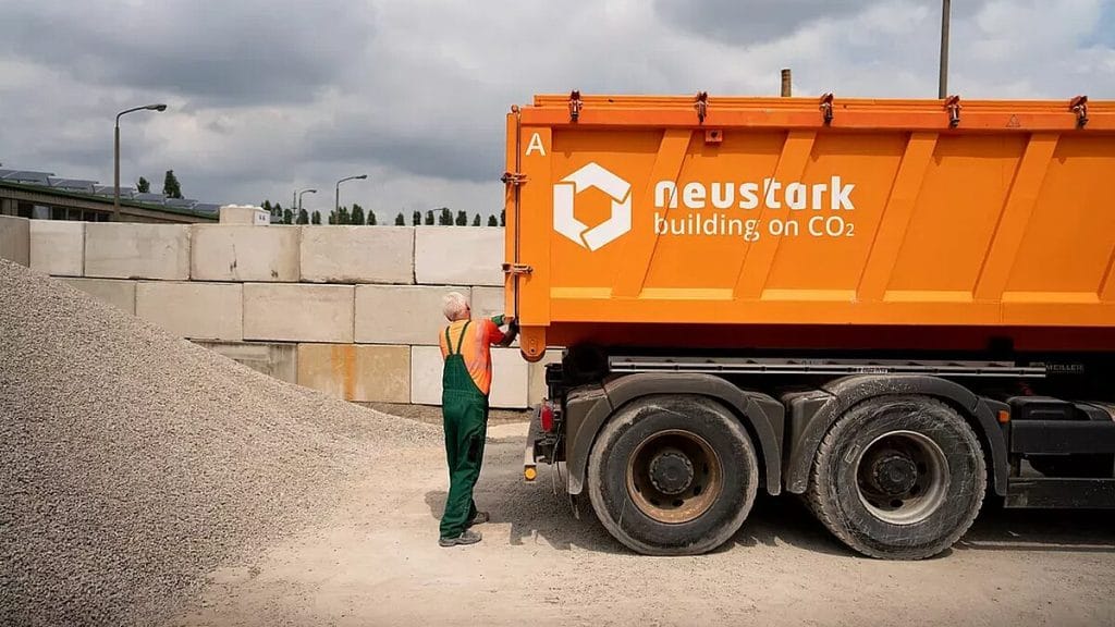 Neustark Partners with Puro.earth to Verify Concrete-Based Carbon Removals
