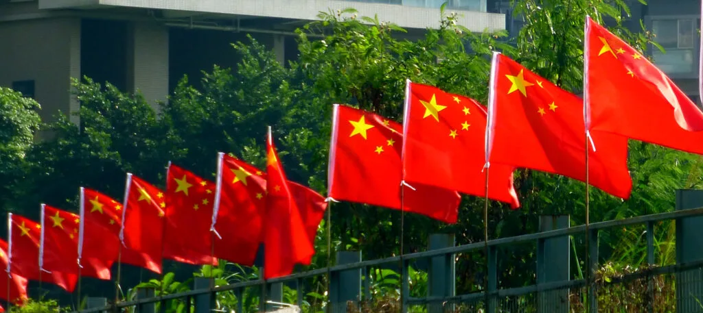 China treibt 80 Milliarden Dollar schwere Auslandsinvestitionen in saubere Technologien voran