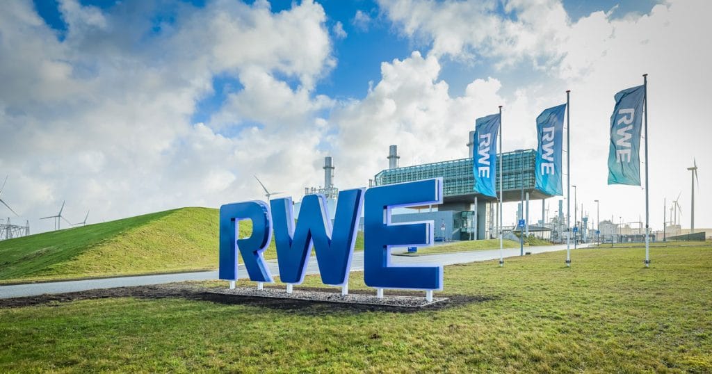 RWE Commissions Europe’s Largest 100 MW Green Hydrogen Plant in Germany for TotalEnergies Supply