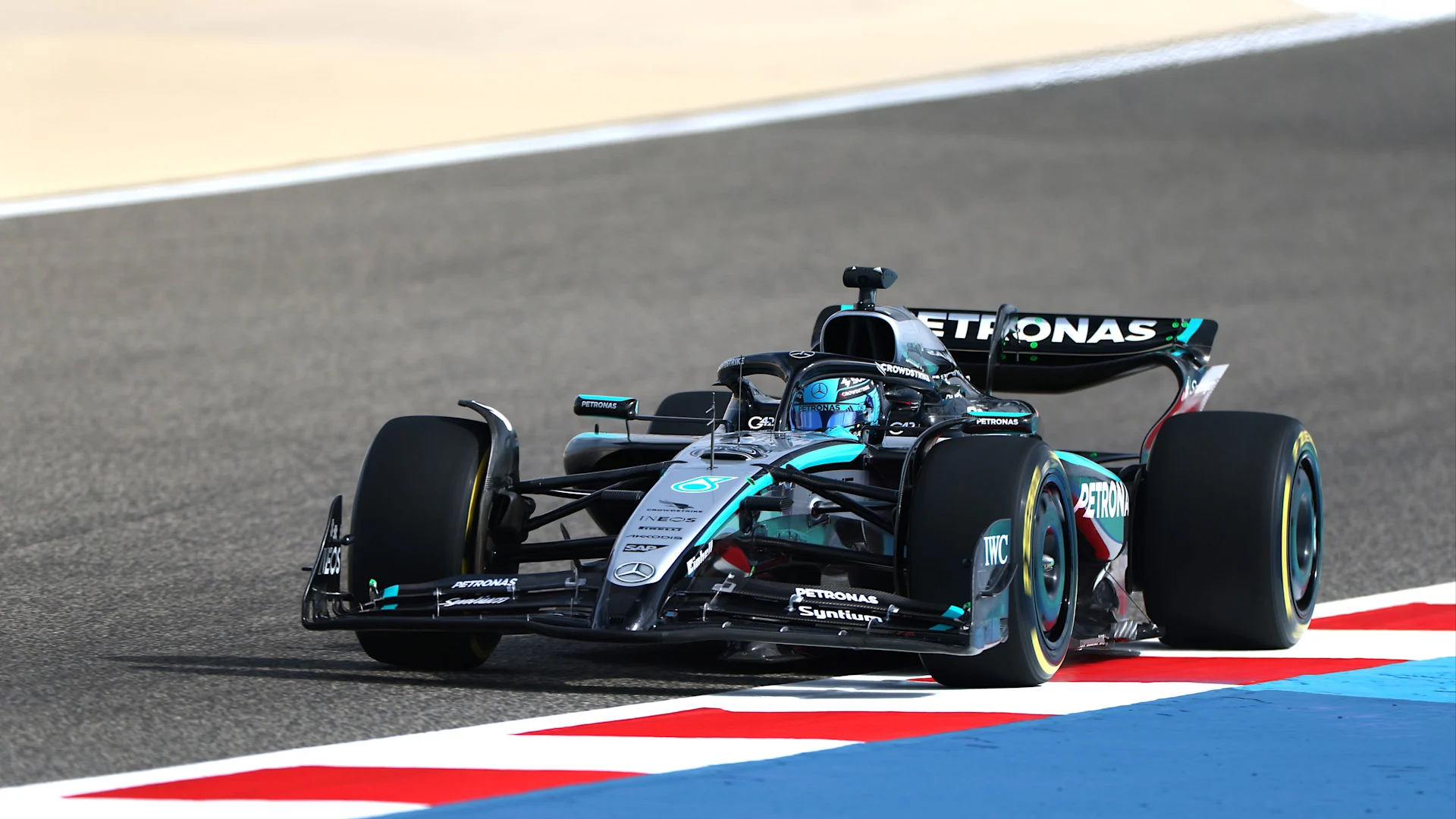 Mercedes AMG Petronas F1 Accelerates Logistics, Materials