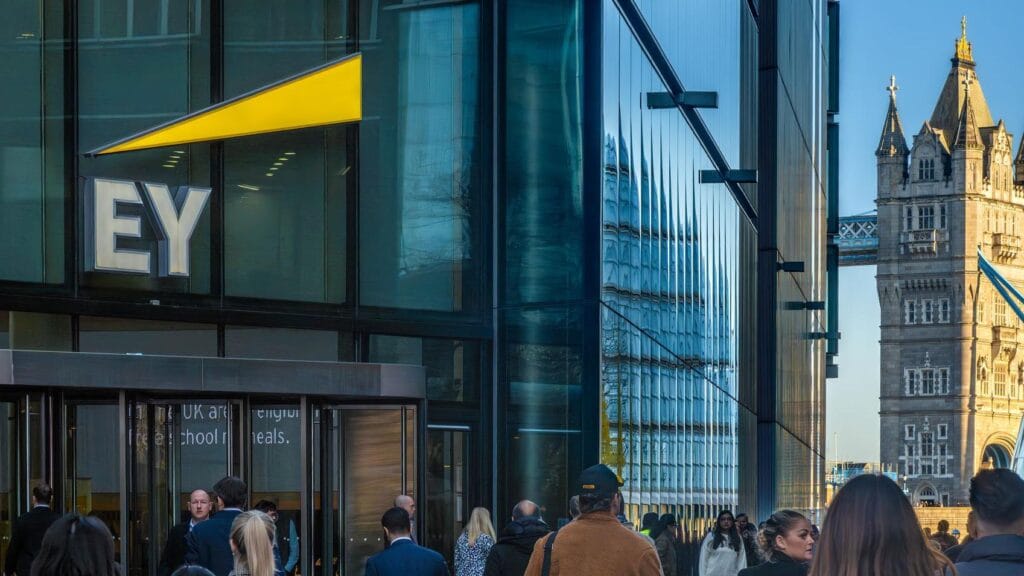 EY Launches Sustainable Operating Blueprint to Embed ESG Into Core Business Strategy