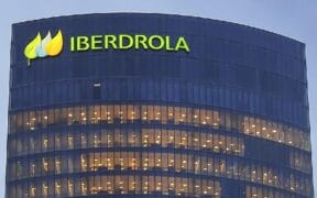 Iberdrola Issues $700 Million Green EU Hybrid Bond at 3.95%