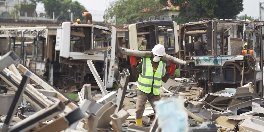 Cameroon Formalises Recycling Sector, Turning 840 Tonnes of Waste into Jobs and Safer Work