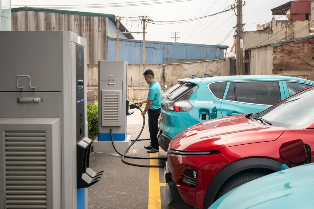 Vietnam Extends EV Tax Cuts to 2030 to Accelerate Adoption and Cut Emissions