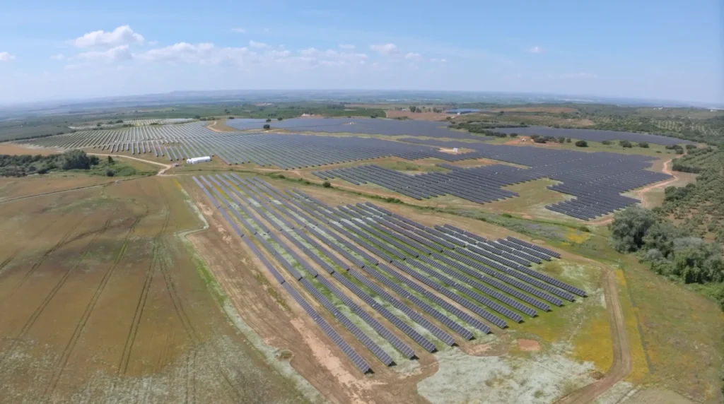 Zelestra And EDP Sign Spain’s First Solar Storage PPA