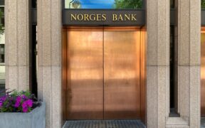 Norway Wealth Fund Faces NGO Scrutiny Over Climate Voting Record