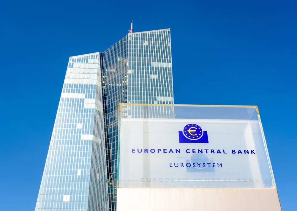 ECB Says Portfolio Emissions Keep Falling as Eurosystem Tracks Climate Targets