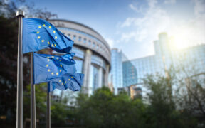 EU Council Backs Simpler SFDR Rules to Cut Greenwashing Risk, Clarify Sustainable Fund Labels