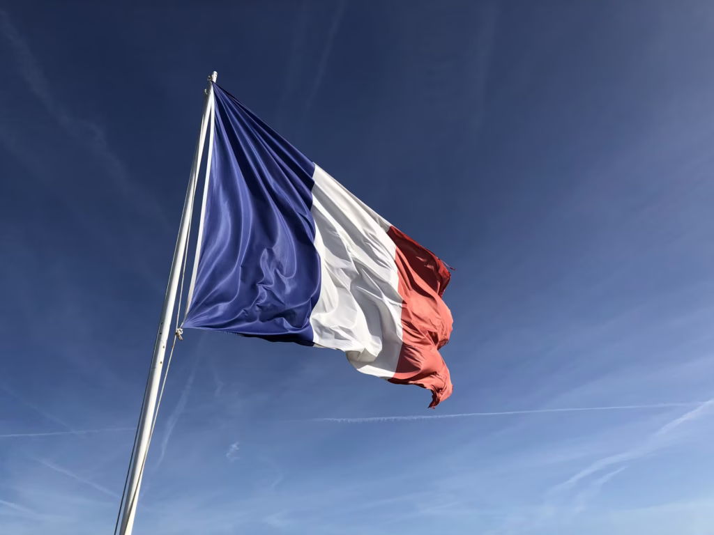 France Urges World Bank to Keep 45% Climate Finance Target as U.S. Pushes Fossil Fuel Shift