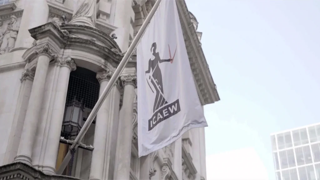 ICAEW Partners with IFRS and UN SSE to Scale Global Sustainability Reporting Training