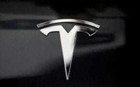 Tesla, Sunrun, Renew Home Plan 16 GW Home Energy Network to Power Data Centers